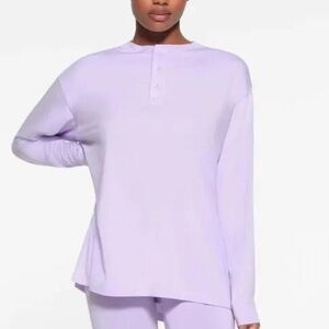 SKIMS Boyfriend Long Sleeve Top